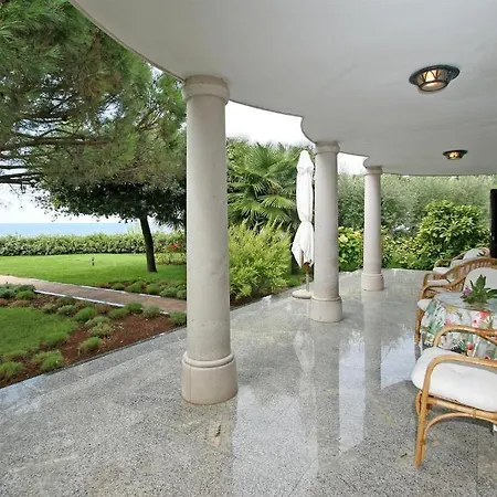 Apartments Bella Vista Umag Exterior foto