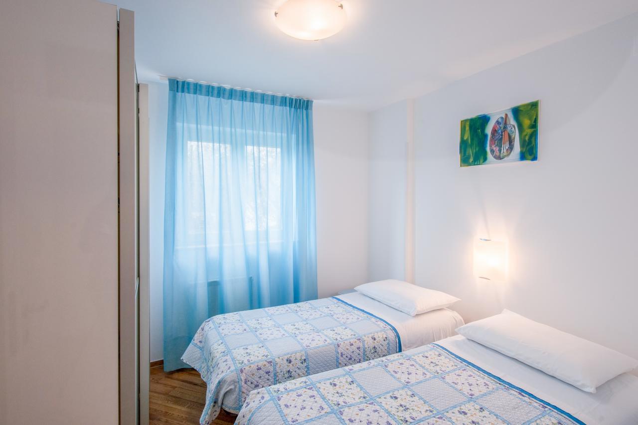Bella Vista Apartment *